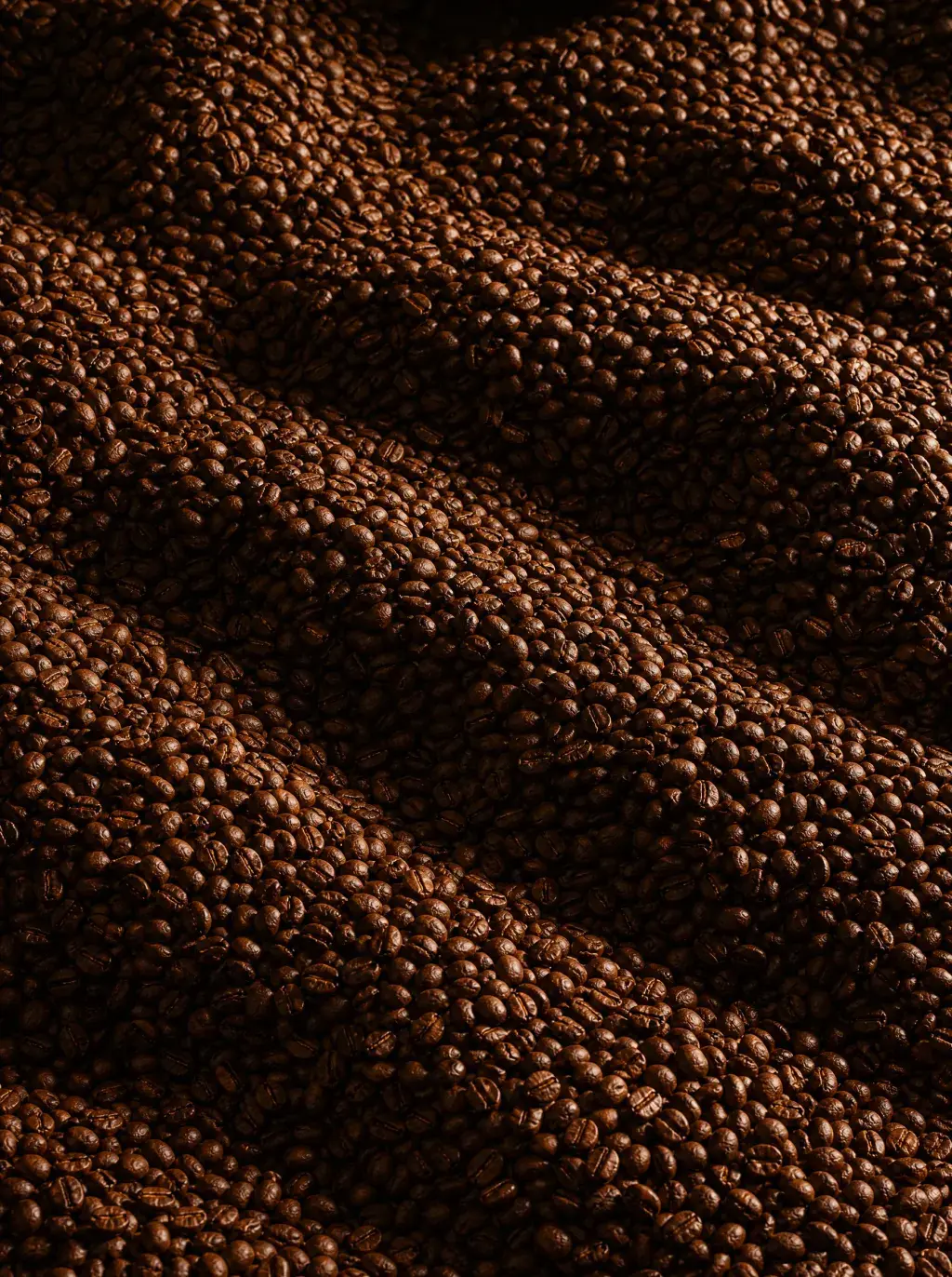 Texture vagues de grains de café torréfiés – vue aérienne abstraite, ondulations, brun sombre